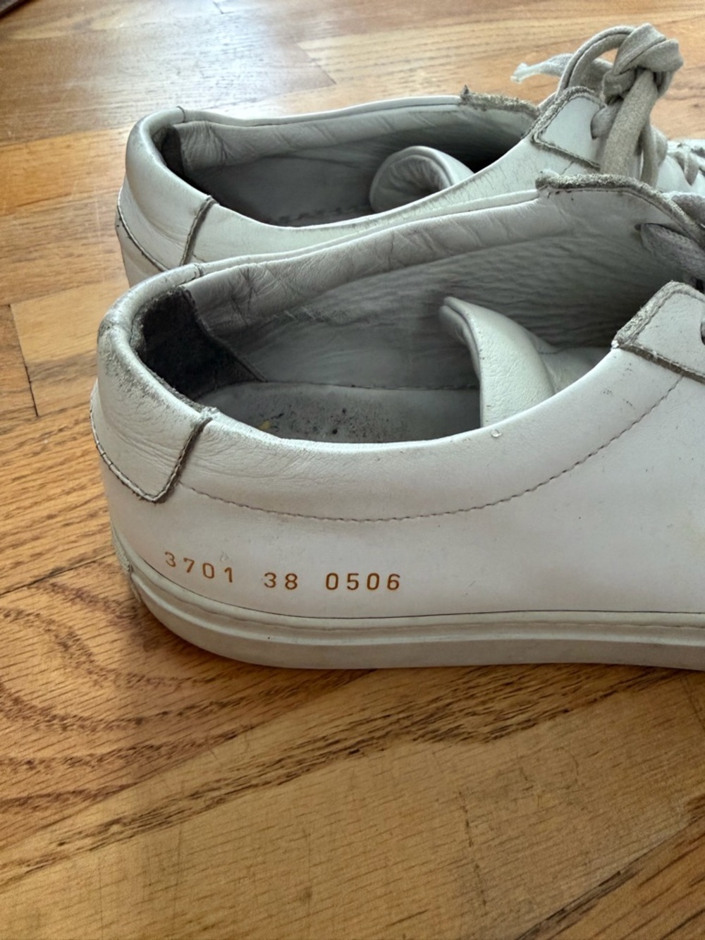 White common projects - Picture 3 of 3